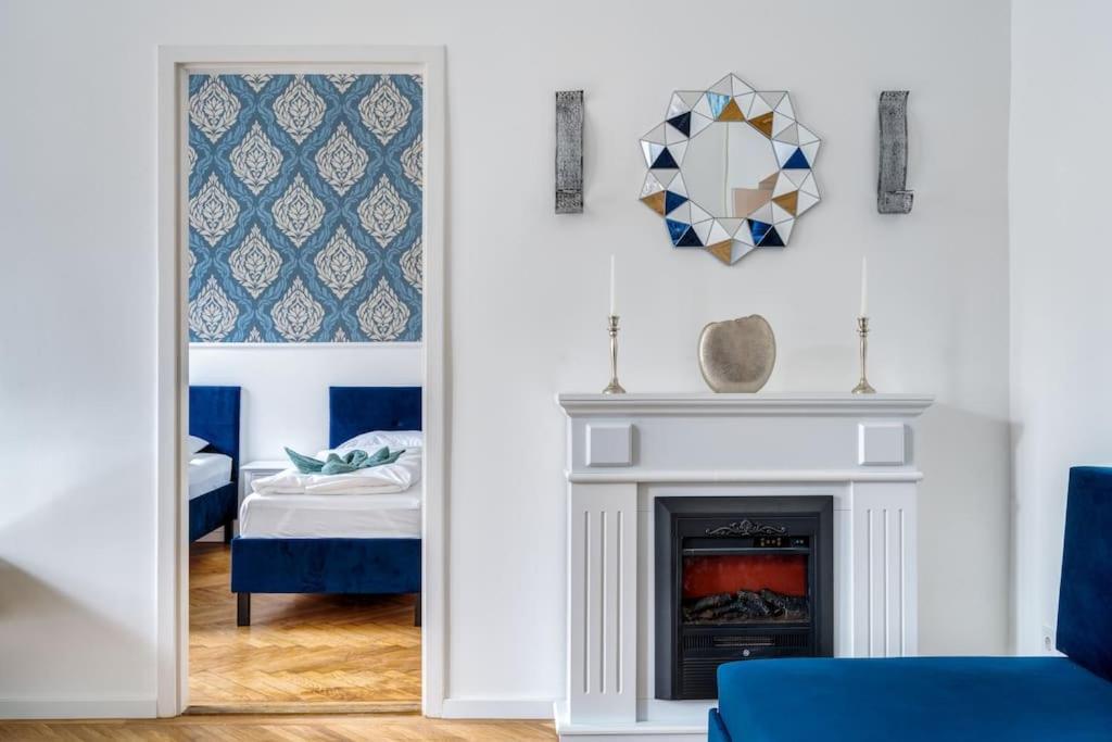 Andrassy Grandeur With Indoor Parking Apartment Budapest Bagian luar foto